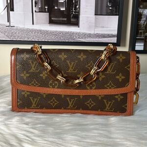 Authentic Louis Vuitton Monogram Pochette Dame PM Clutch TH8997